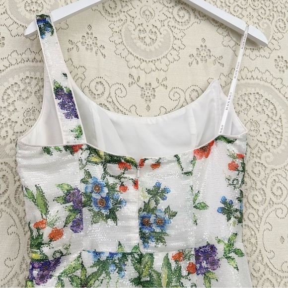 Black Halo Women's Spice Sheath Dress - Picture 10 of 14